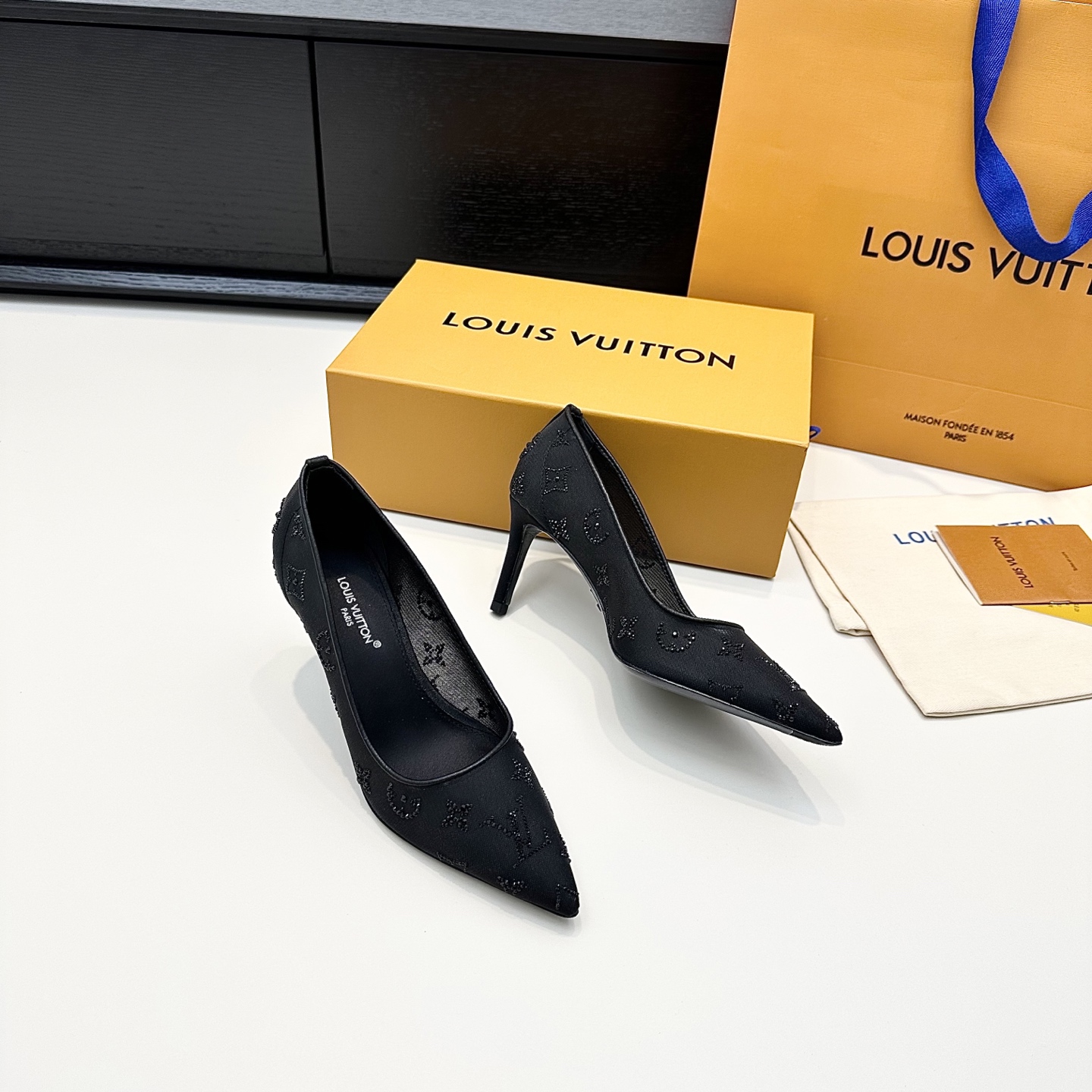 Women's high heels